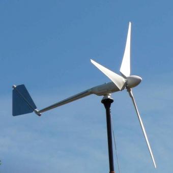 2 KW vėjo generatorius 