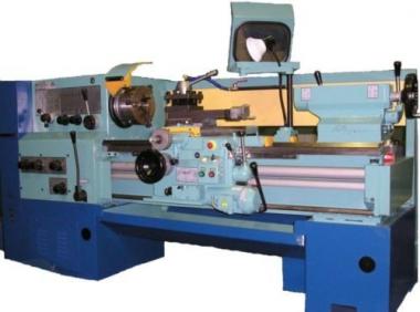GS 526 UE metalo tekinimo staklės 