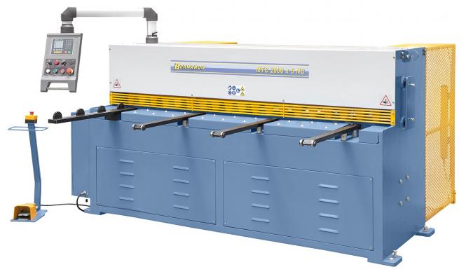 MTC 2500 x 4 NC Mechaninė giljotina 